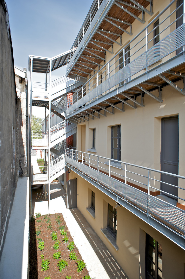 Sterenn Architecture - Réhabilitation d'un immeuble de 10 logements à Saint-Ouen